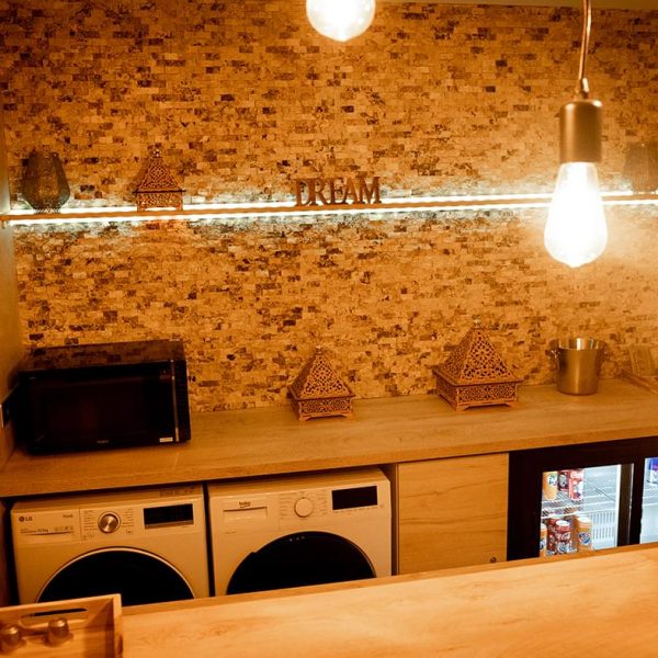 b1c35fd80220d1927d646cca1426bf58